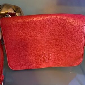 Tory bur h red handbag